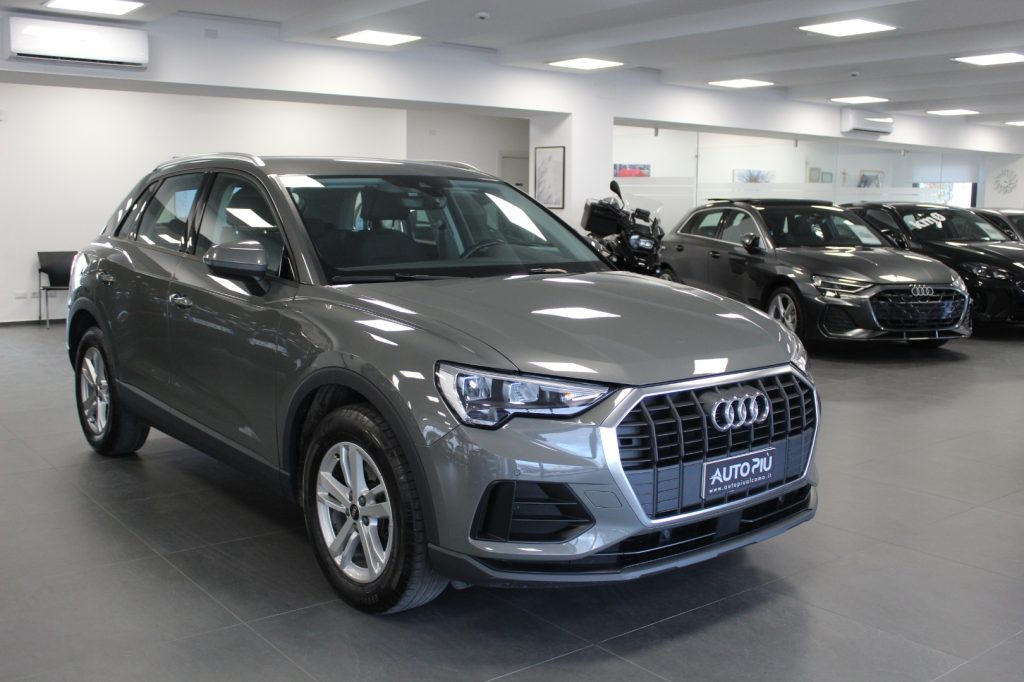 AUDI Q3 2.0 TDI 150 CV S-Tronic Business